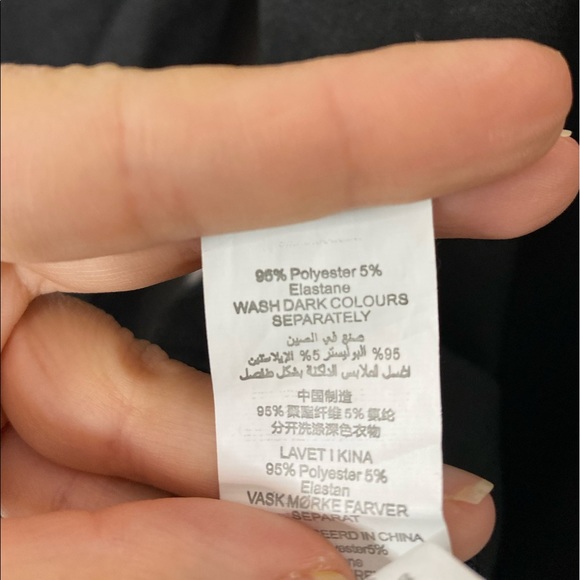 Missguided Black Mini Dress - Picture 6 of 6